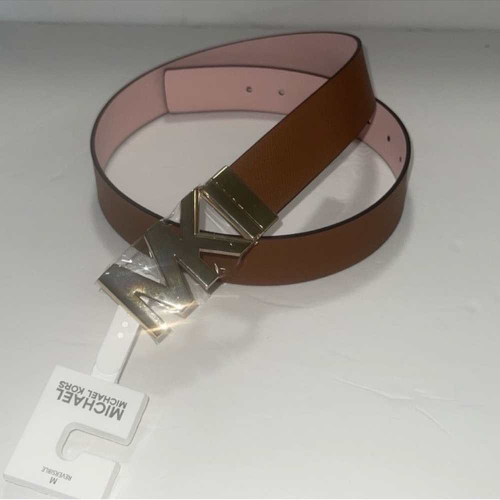 MICHAEL KORS Women’s Logo Reversible Genuine Leather Luggage & Pink Belt. NWT